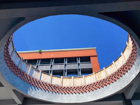 Unveiling Creativity: How Innovation Shapes Seasonal Fashion Collections