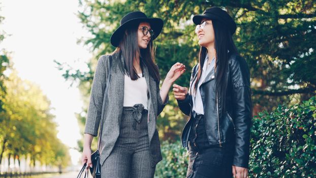 Ultimate Women's Everyday Jacket Guide: Style Meets Function in 2023
